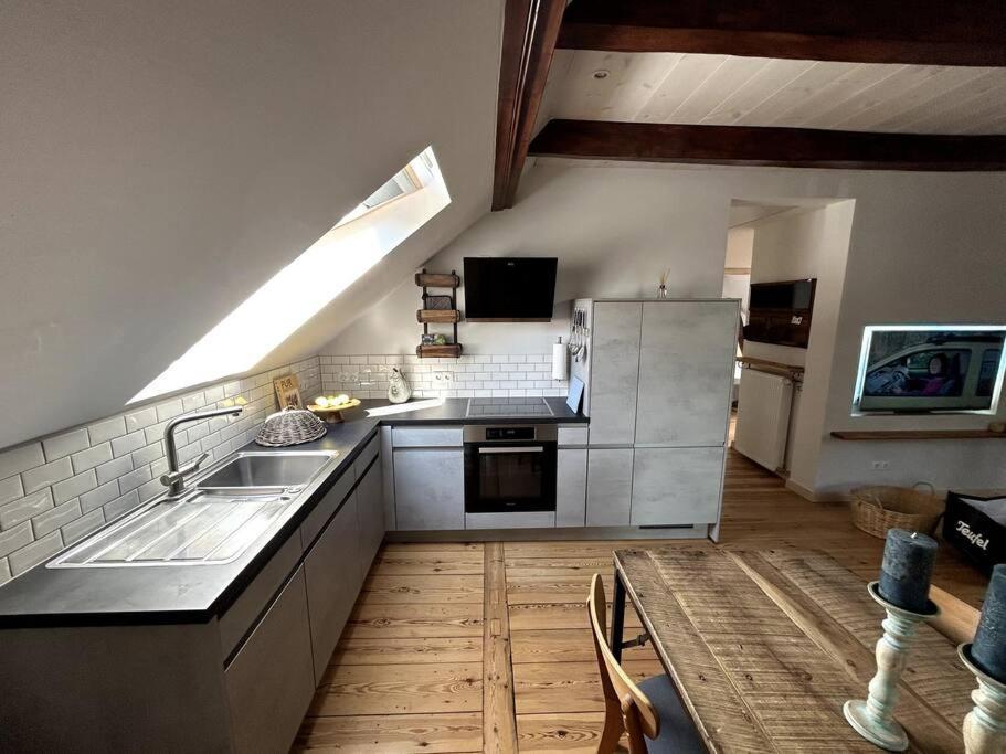 Loft In Historischer Schmiede * Berlijn