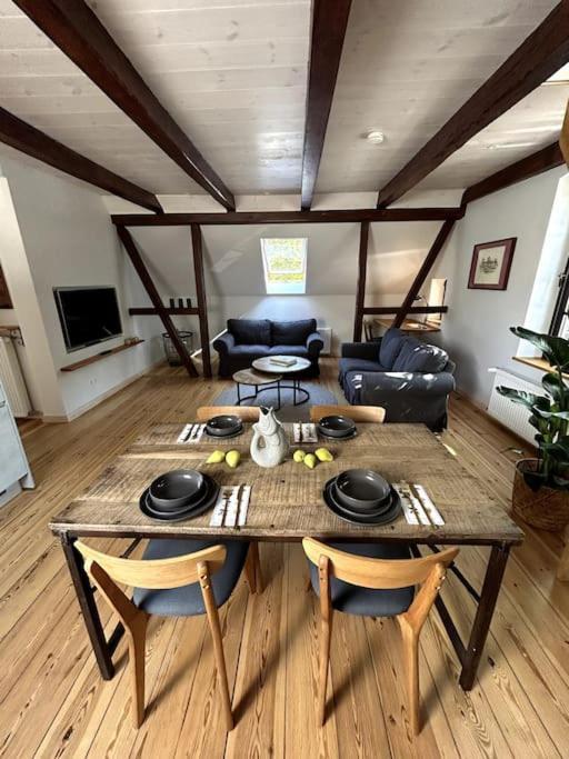 Appartement Loft In Historischer Schmiede Berlijn